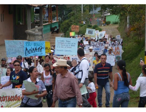 Anglogold Ashanti en Colombia: perforaciones clandestinas y persecución a campesinos, así operan las mineras